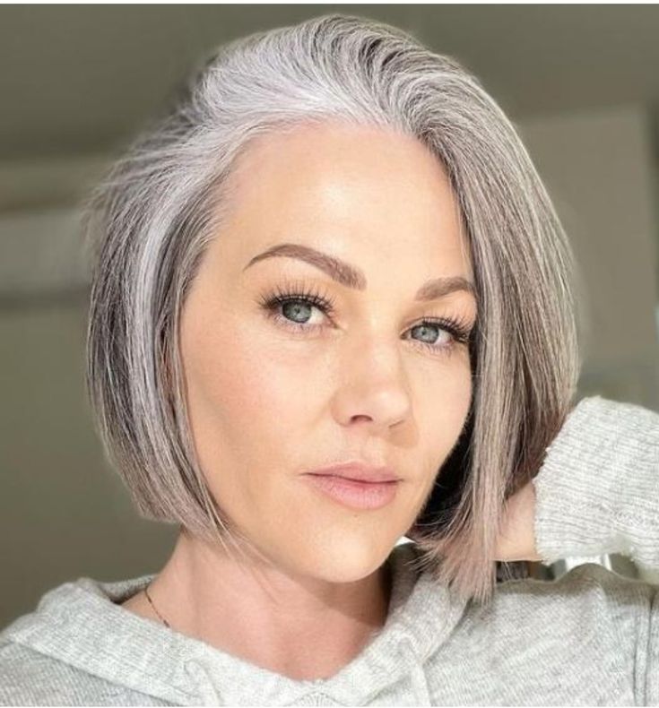 Short Stacked Silver Fox Cut